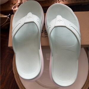 Sperry Women's Mint Sandals